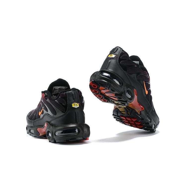 AIR MAX PLUS TN ‘BLACK GRADIENT RED’