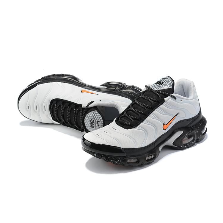 AIR MAX PLUS TN ‘GREY FLAME ORANGE’