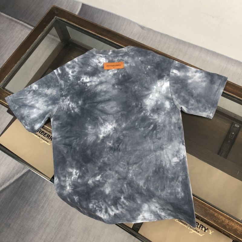 LV T-Shirt