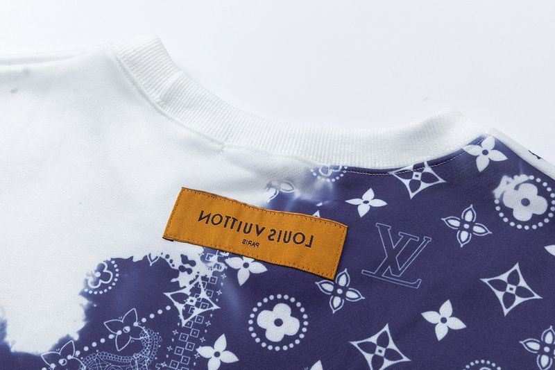 LV Sweatshirt