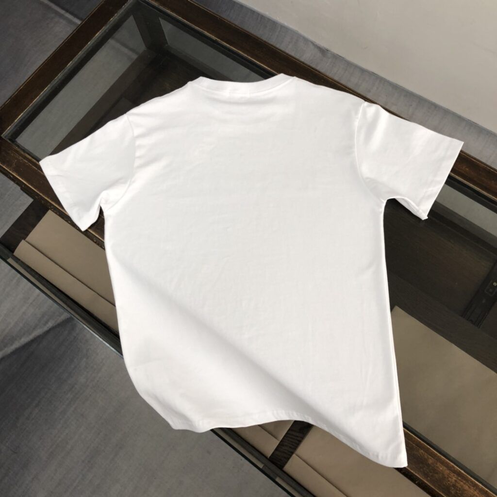 MON T-Shirt