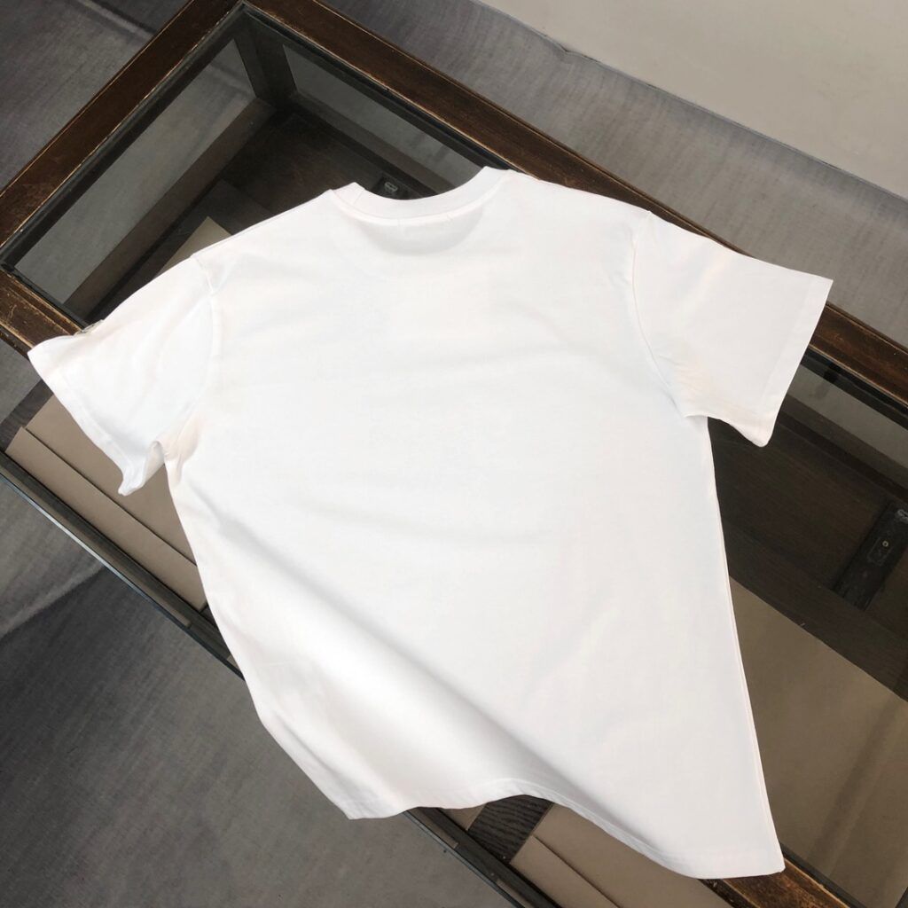 MON T-Shirt