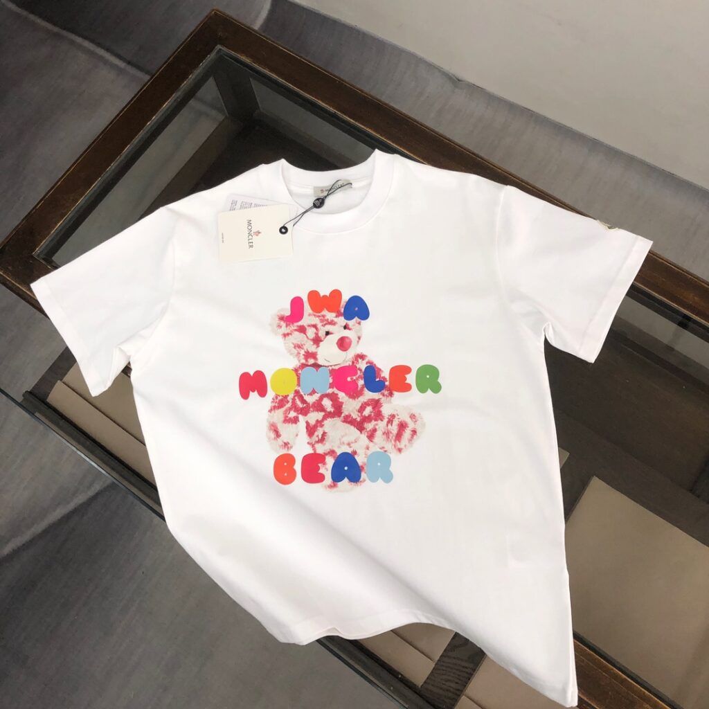 MON T-Shirt