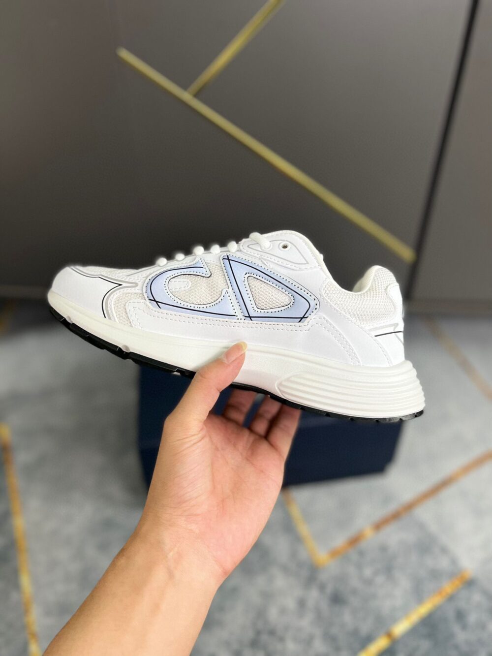 B30