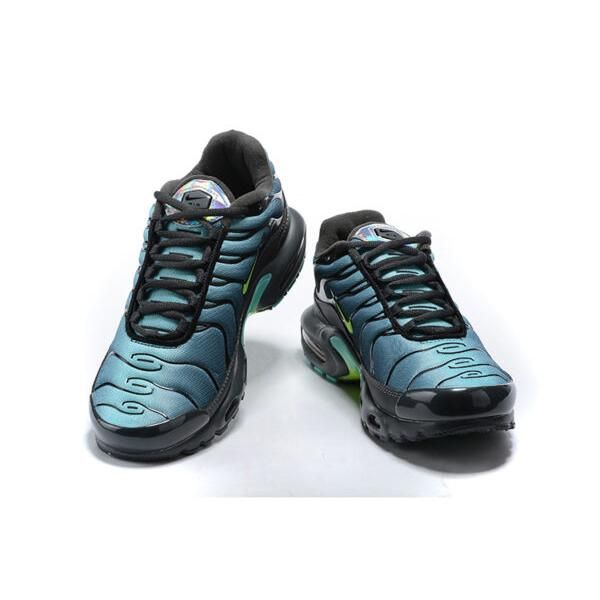 AIR MAX PLUS TN ‘IRIDESCENT’