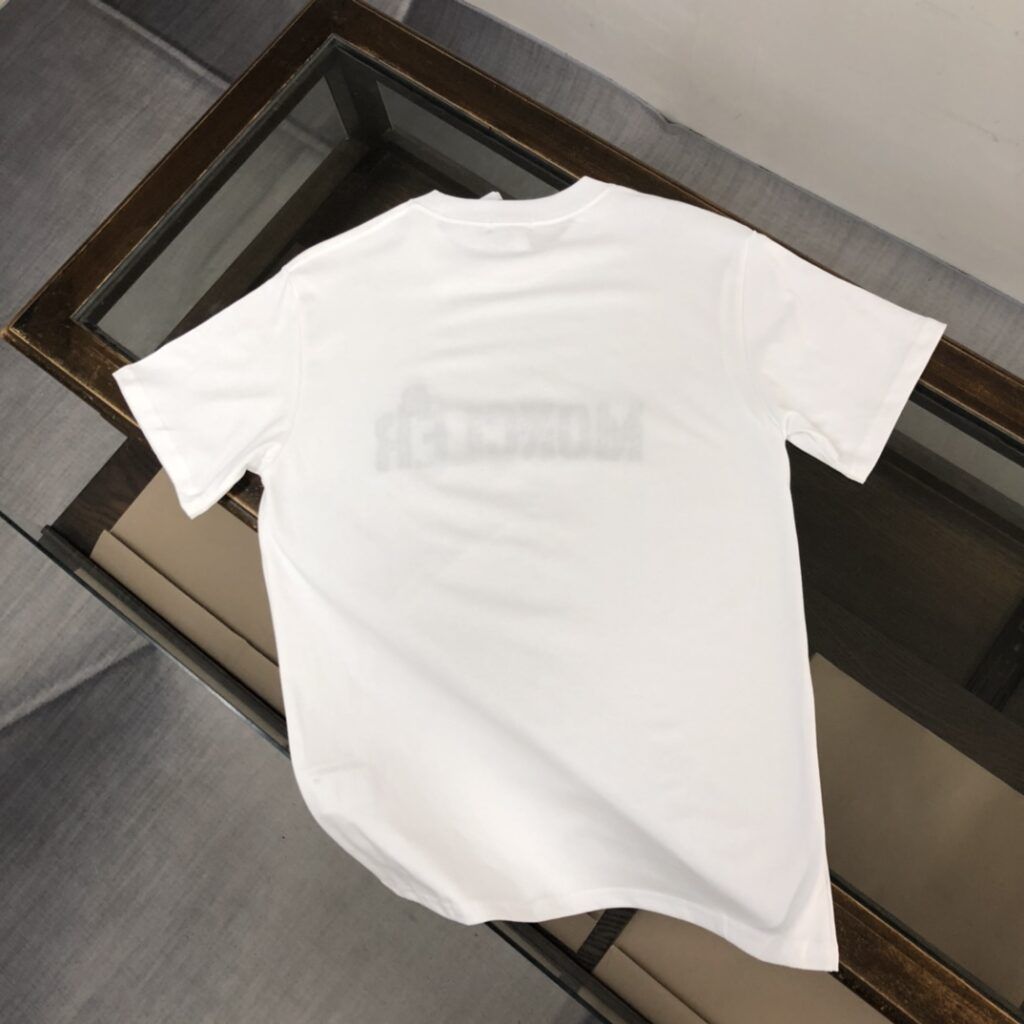 MON T-Shirt