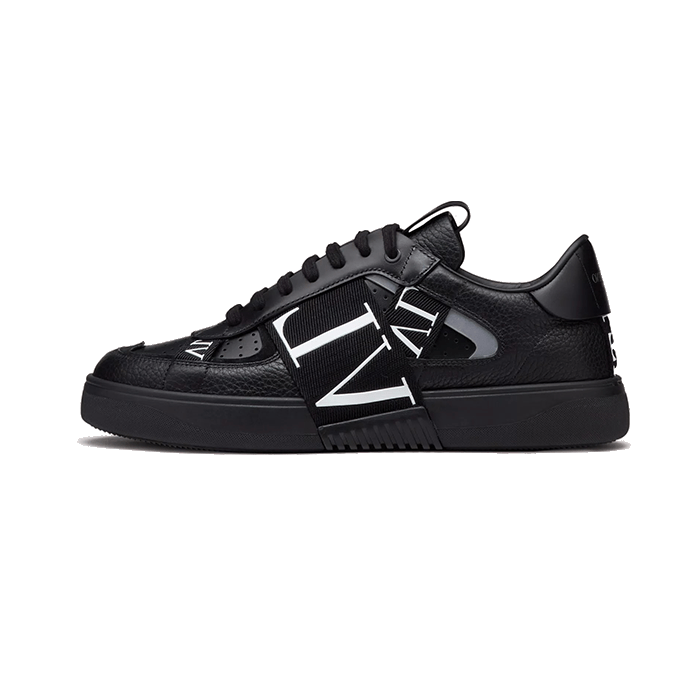 One stud leather sneakers