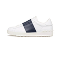 One stud leather sneakers