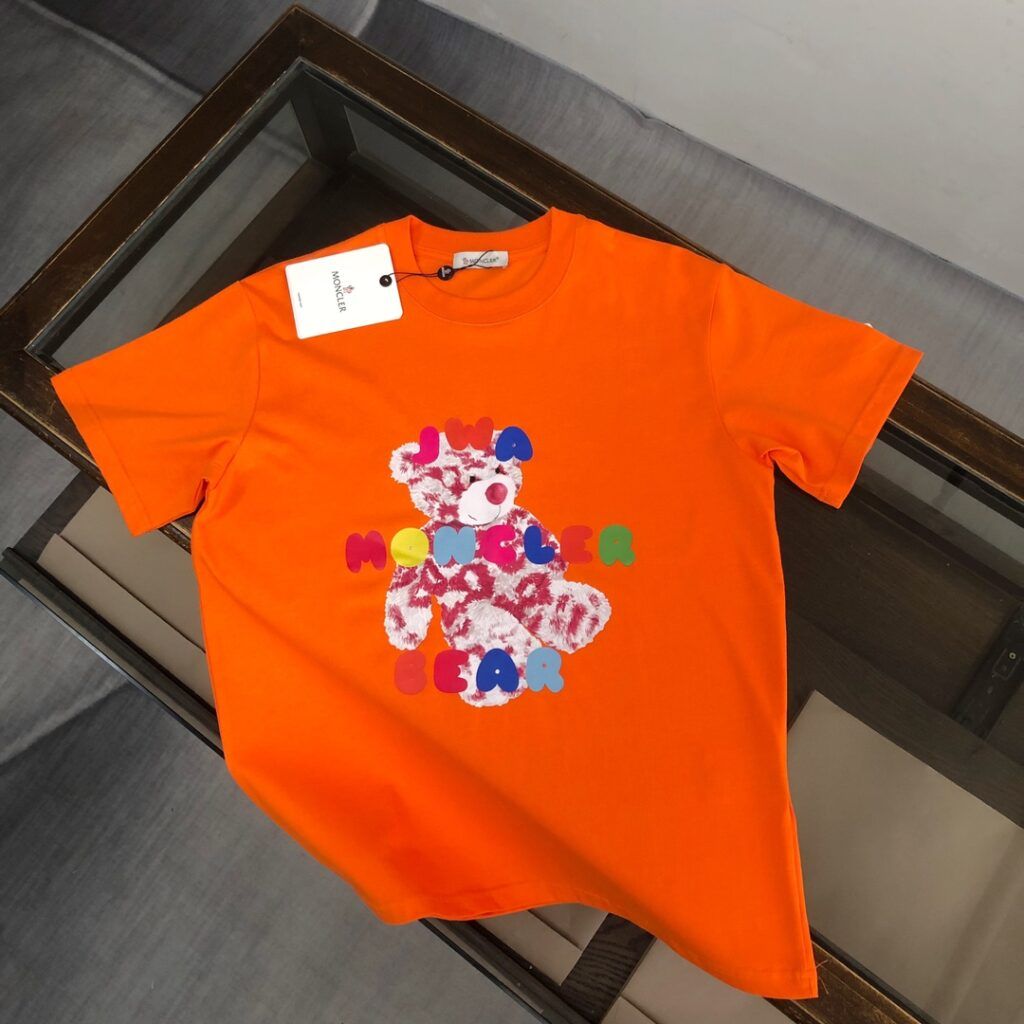 MON T-Shirt