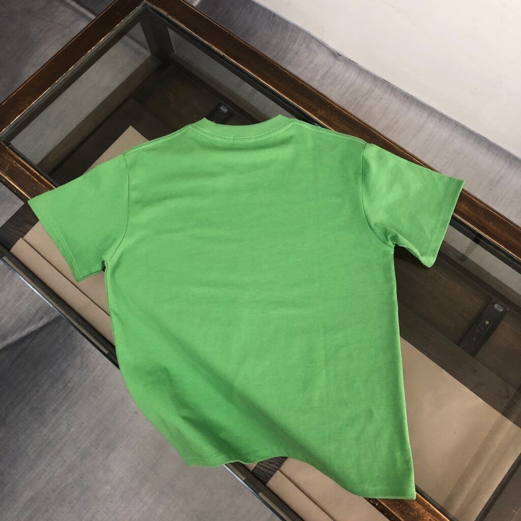 MON T-Shirt