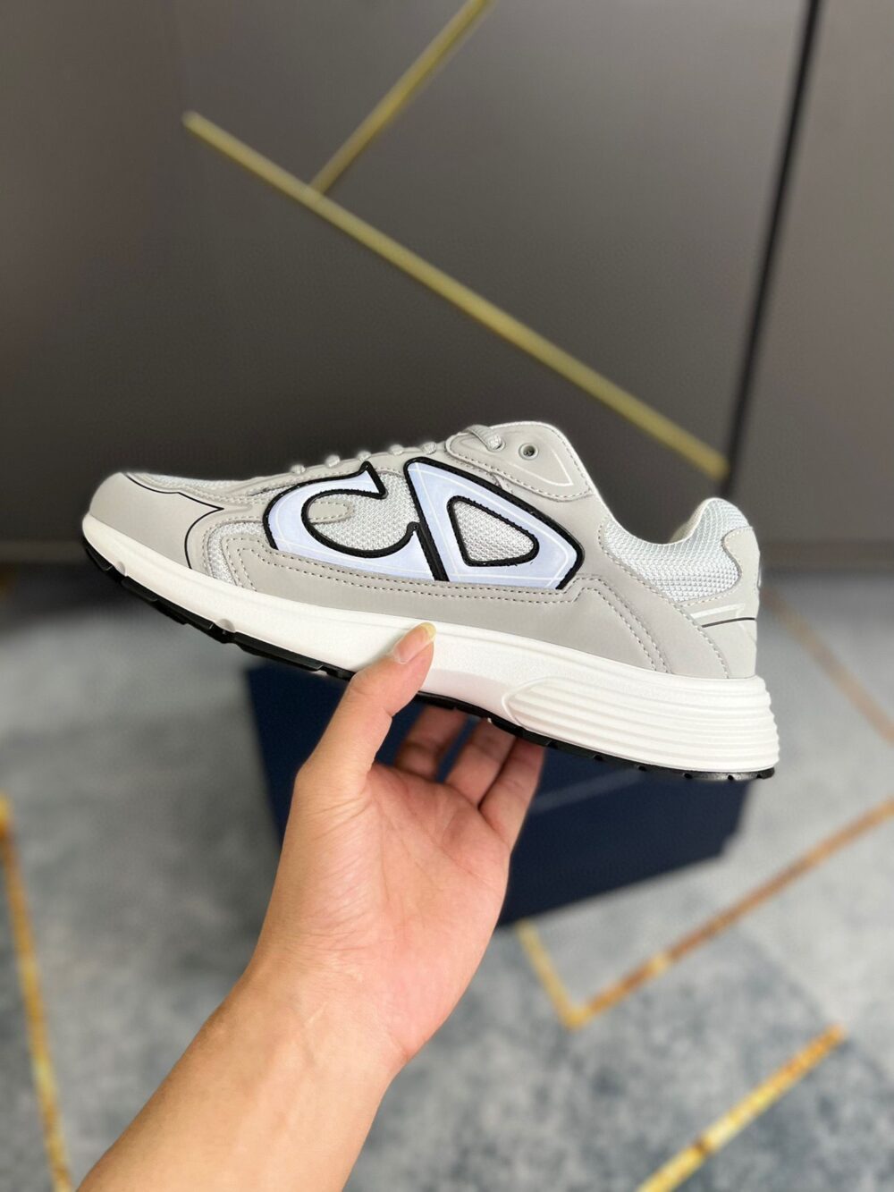 B30