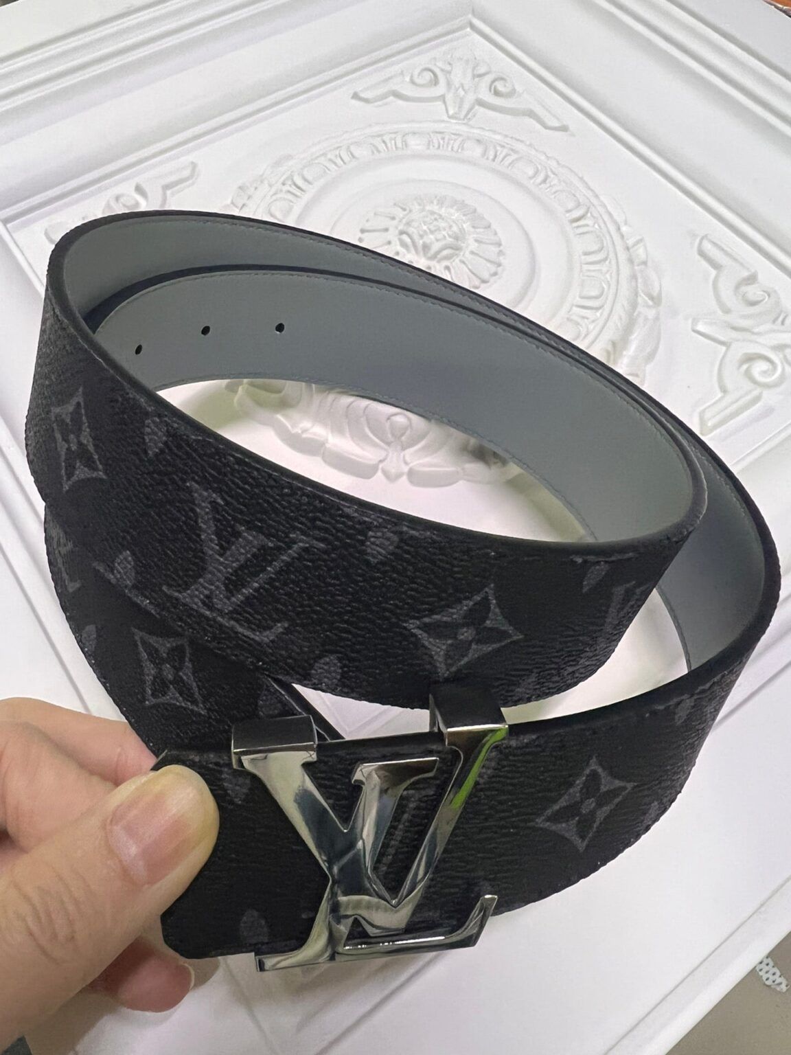 LV cintura