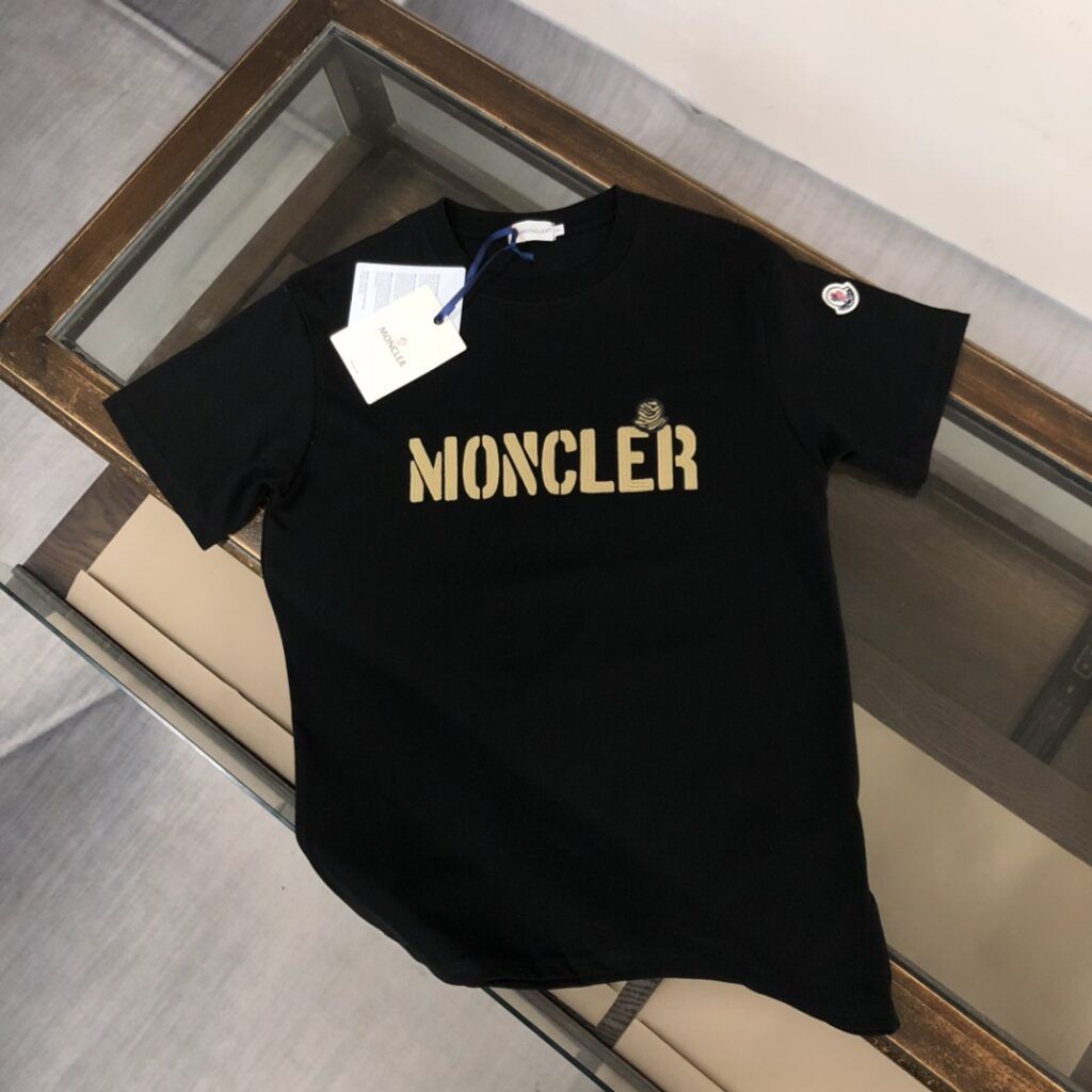 MON T-Shirt
