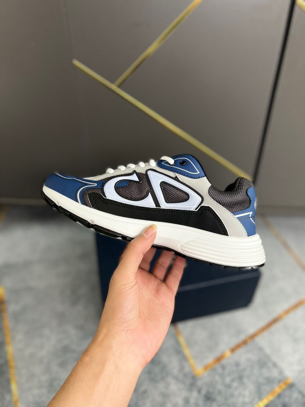 B30