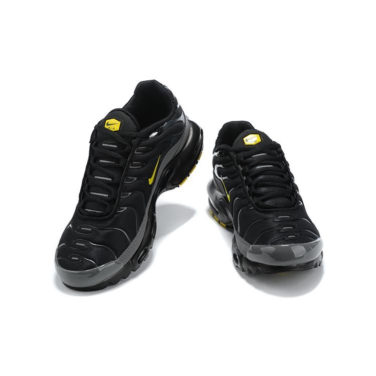 AIR MAX PLUS TN ‘BATMAN’