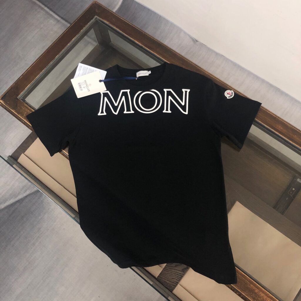 MON T-Shirt