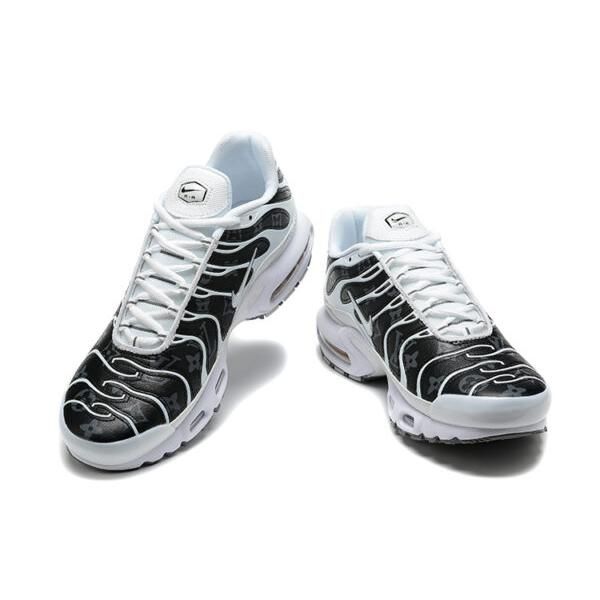 AIR MAX PLUS TN X LOUIS VUITTON