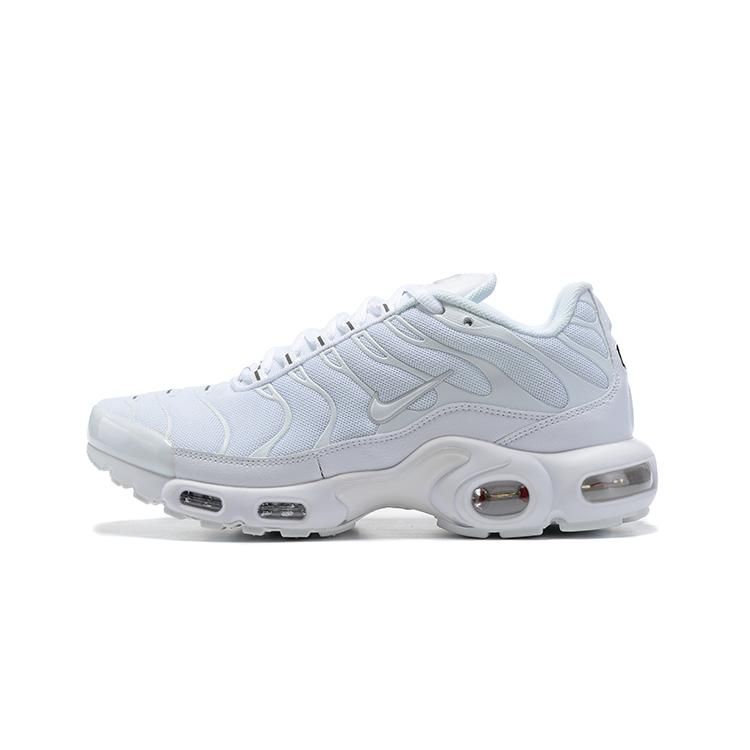 AIR MAX PLUS TN ‘TRIPLE WHITE’