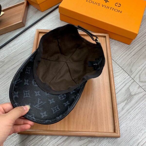 LV caps