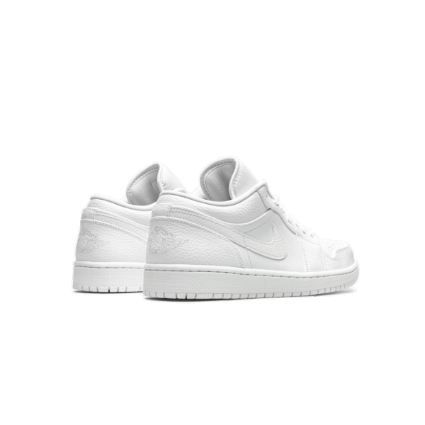 TRIPLE WHITE
