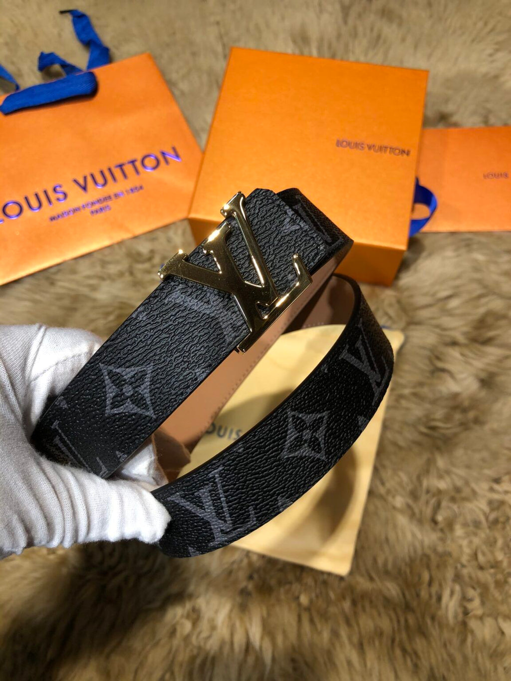LV cintura