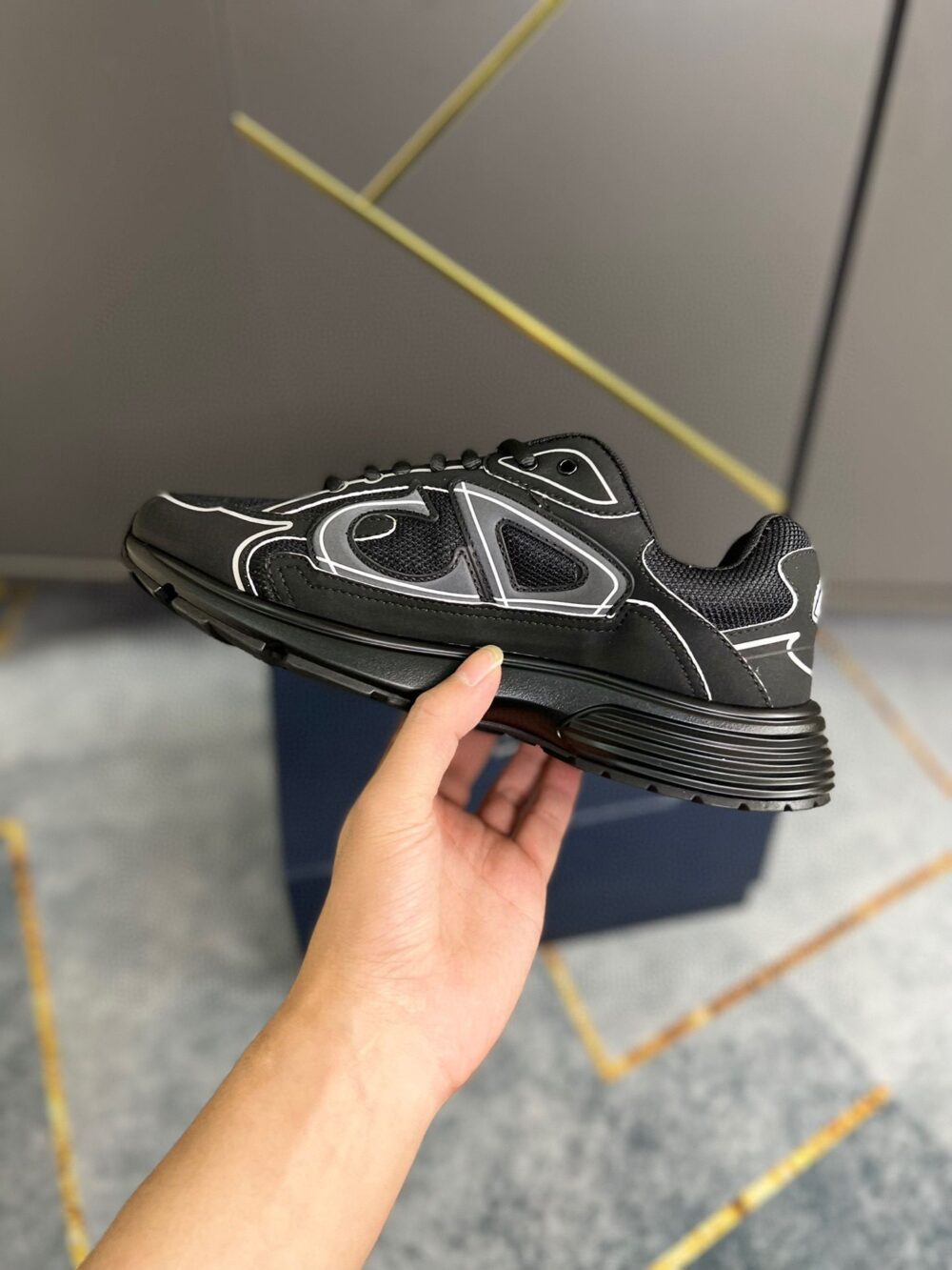 B30