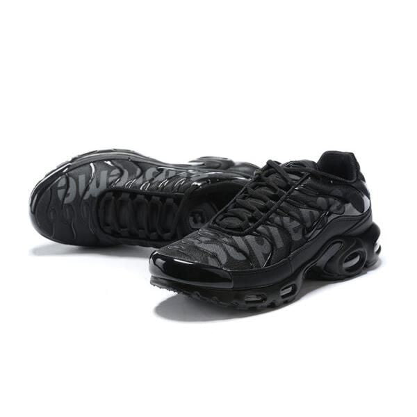 AIR MAX PLUS TN X SUPREME
