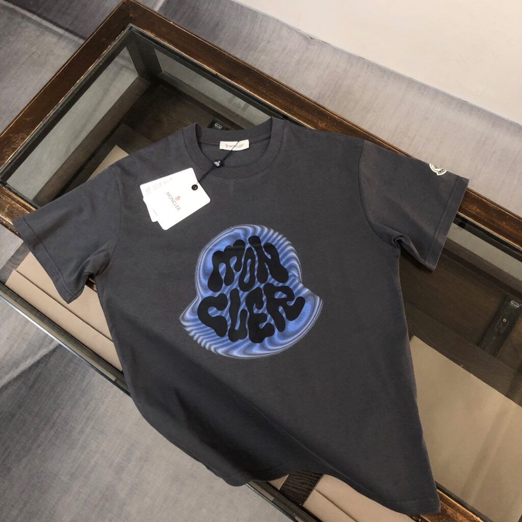 MON T-Shirt