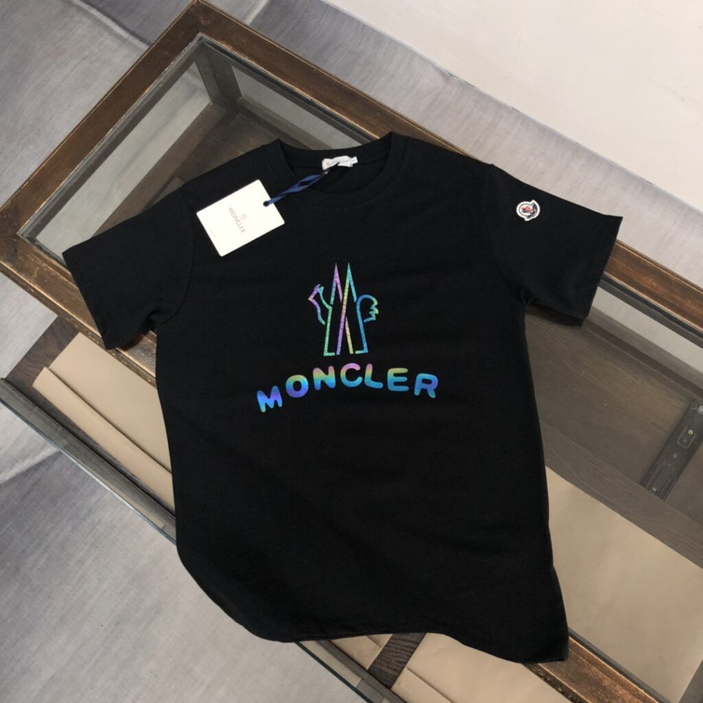 MON T-Shirt