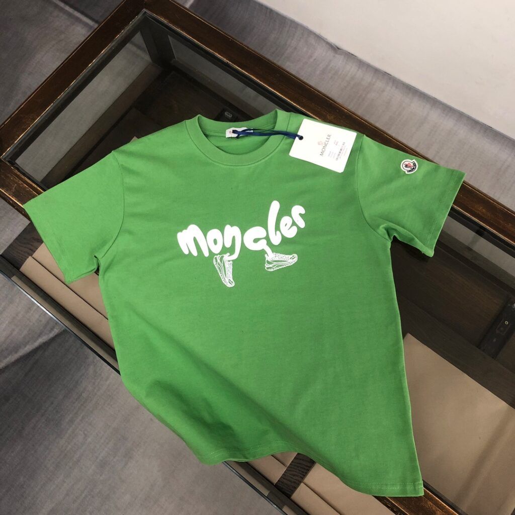 MON T-Shirt