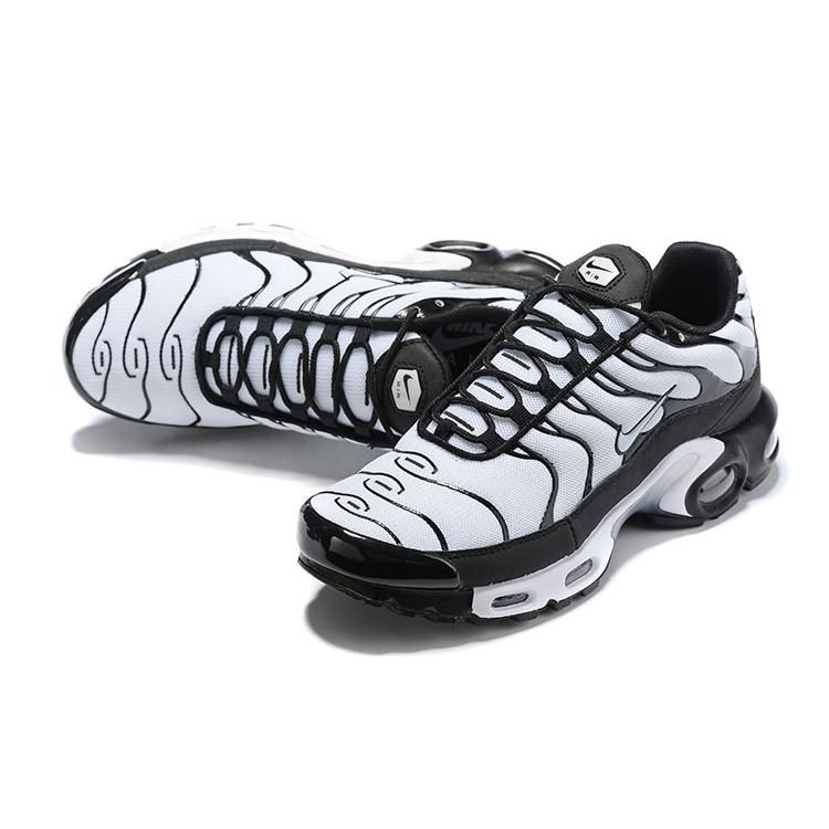 AIR MAX PLUS TN ‘GREY RED WHITE’