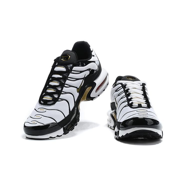 AIR MAX PLUS TN ‘BLACK WHITE GOLD’