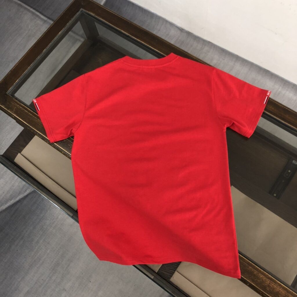 MON T-Shirt