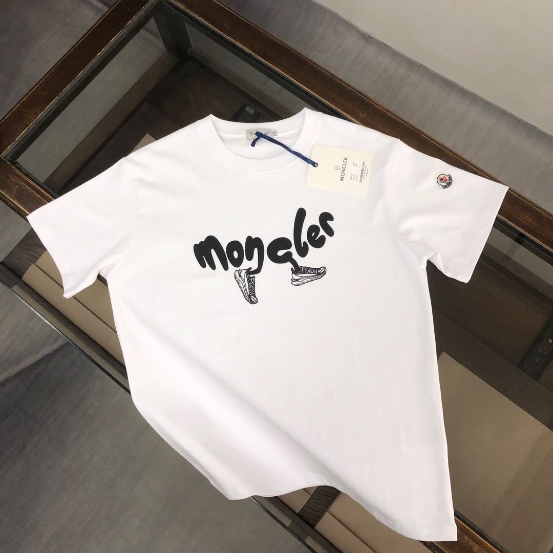 MON T-Shirt