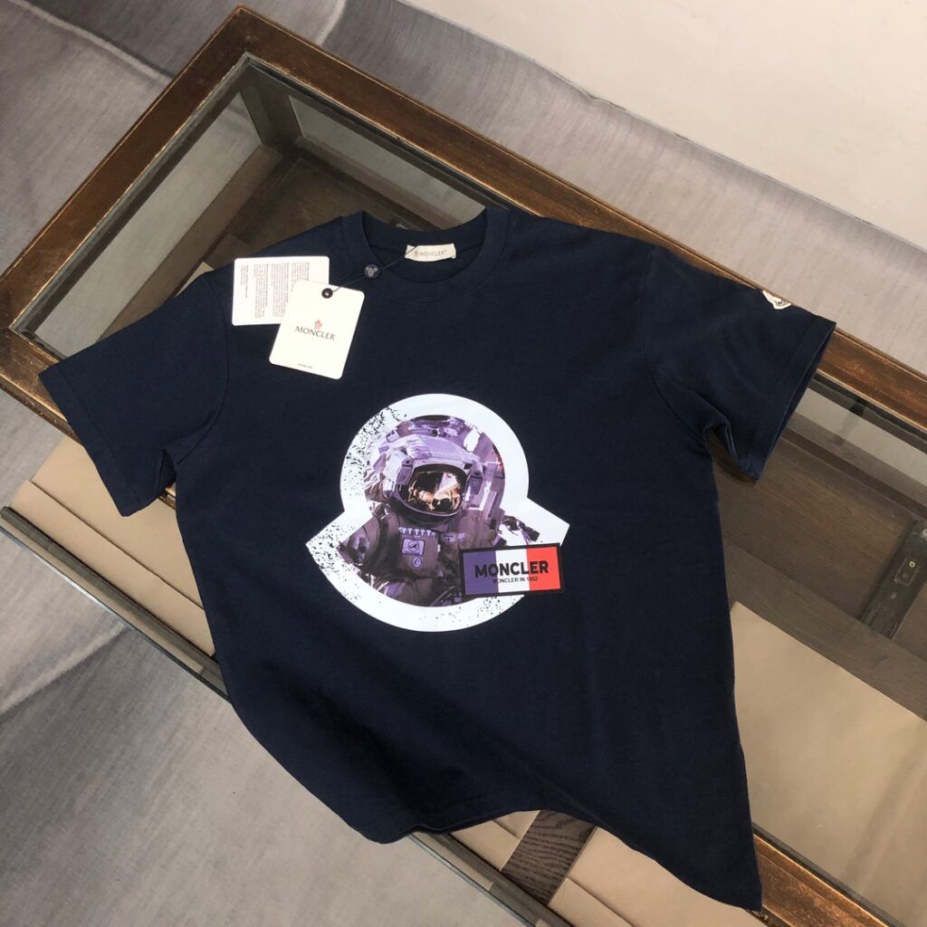 MON T-Shirt
