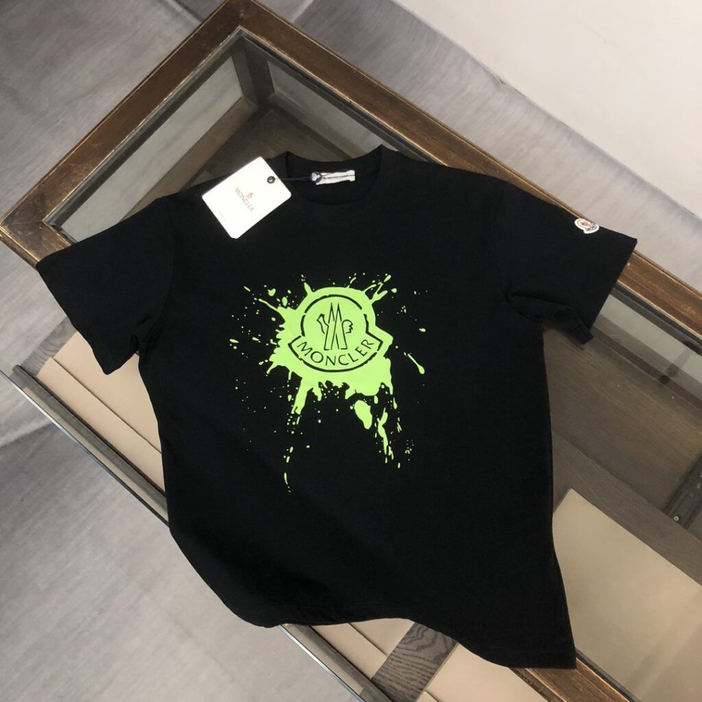 MON T-Shirt