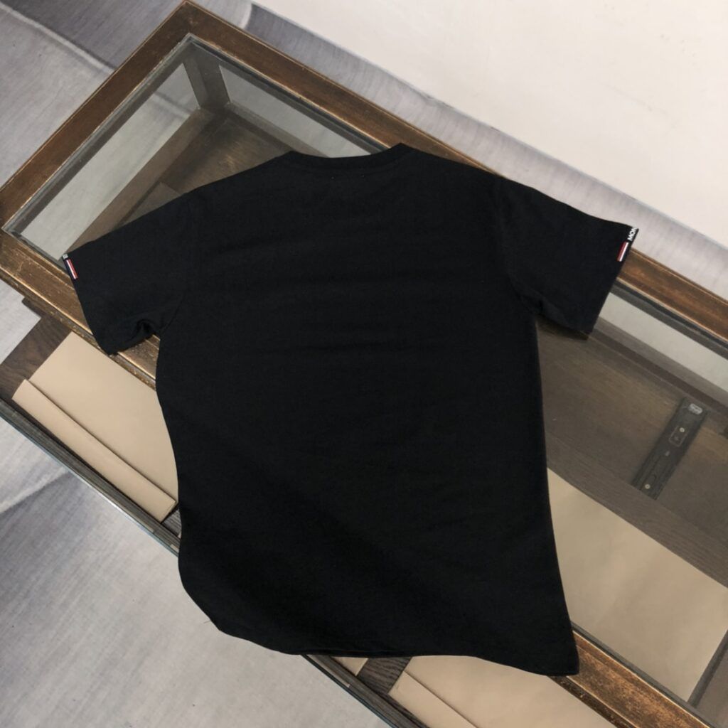 MON T-Shirt